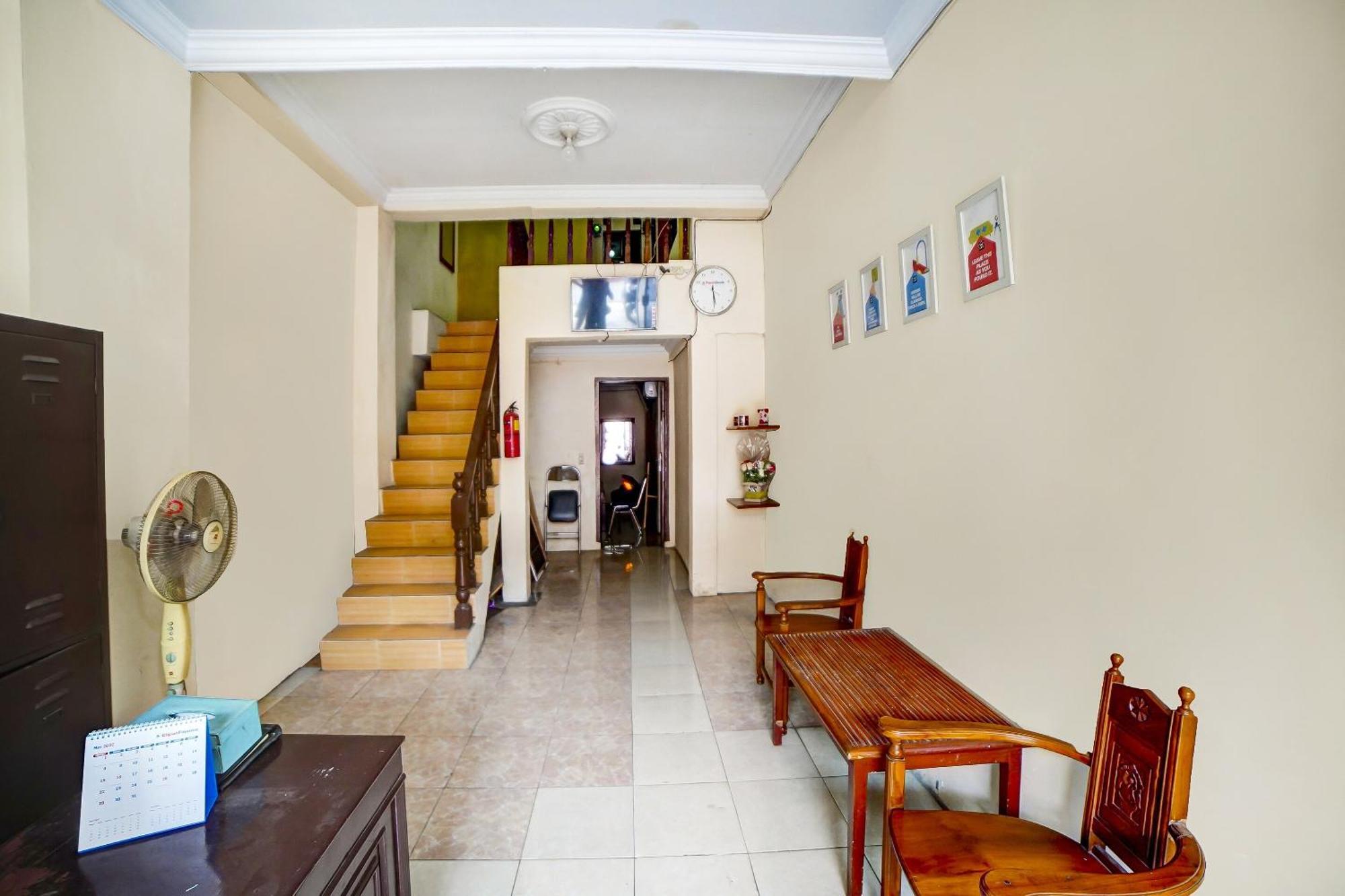 מדאן Oyo 91199 Felicia Homestay מראה חיצוני תמונה